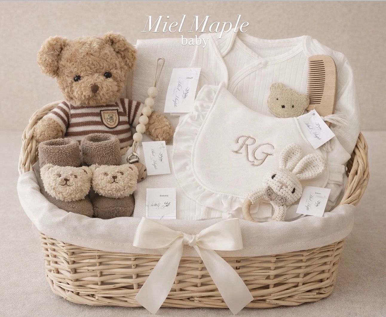Canasta de regalo personalizada